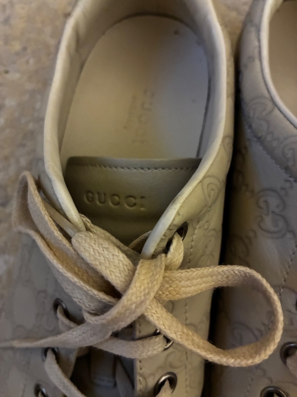 Gucci tennis shoes - Picture 3 of 11